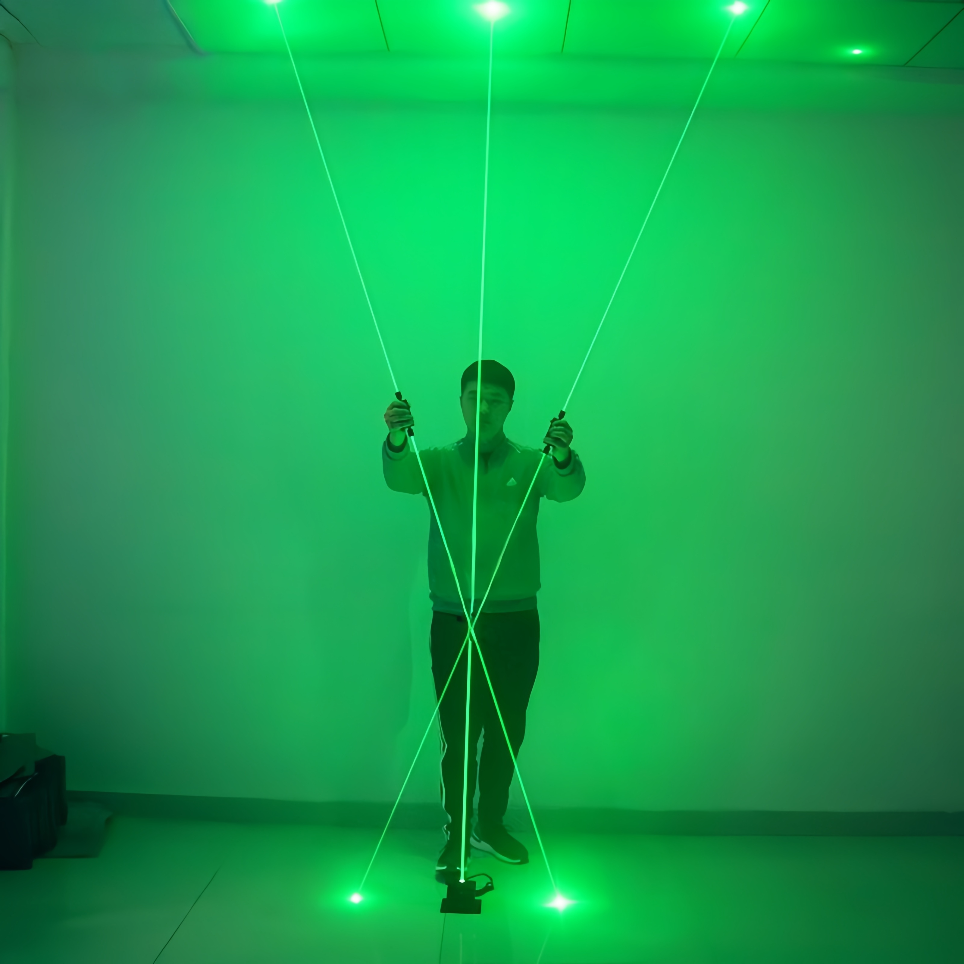 Large Fluorescent Laser Sword, - Industrial Laser Pointer 리뷰 및 가격
