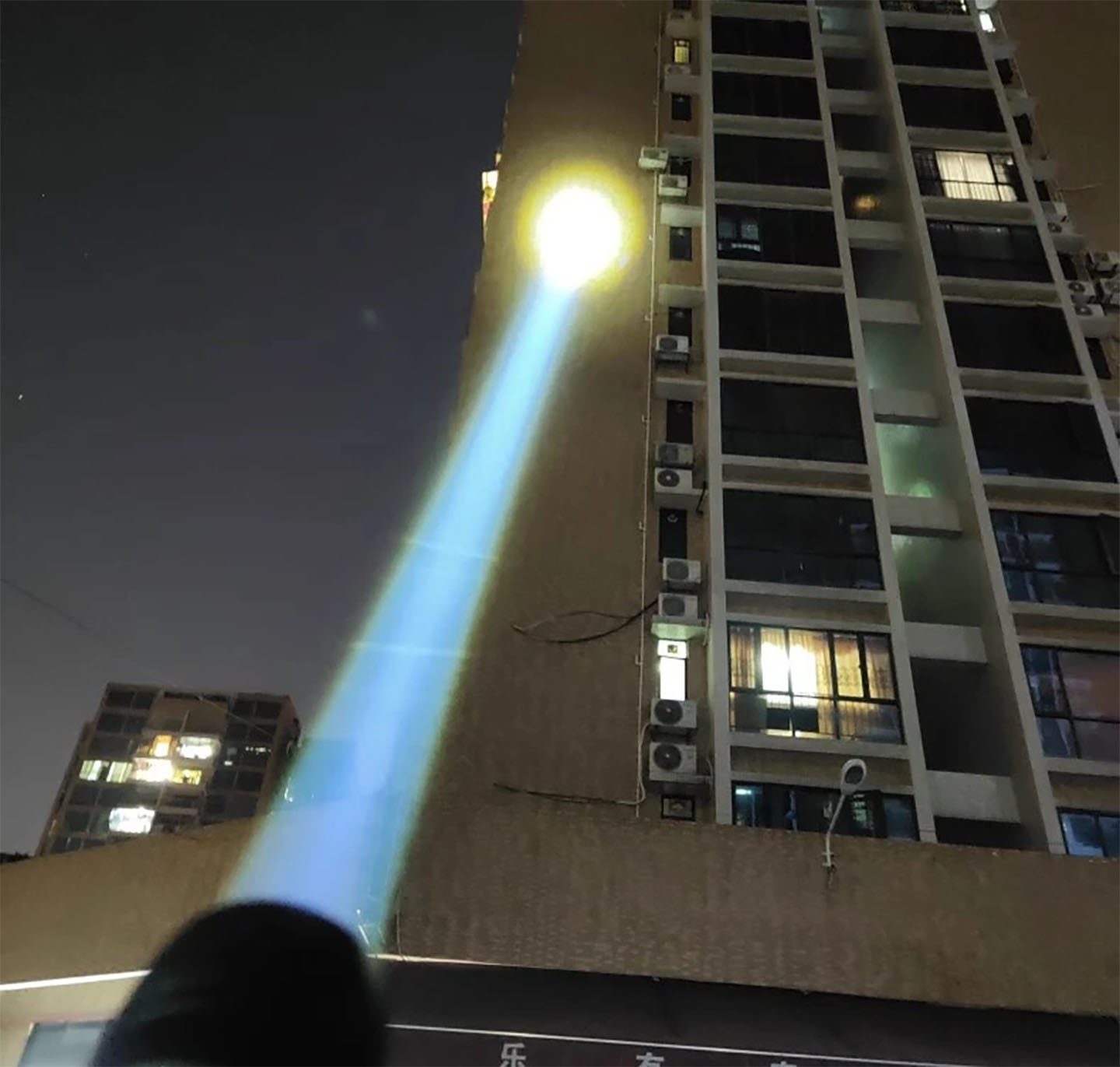 Dimmable White Yellow, Red, Bl - Industrial Laser Pointer 리뷰 및 가격